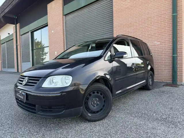 Volkswagen Touran Touran I 2003 1.9 tdi Trendline 105cv dpf 7 POSTI