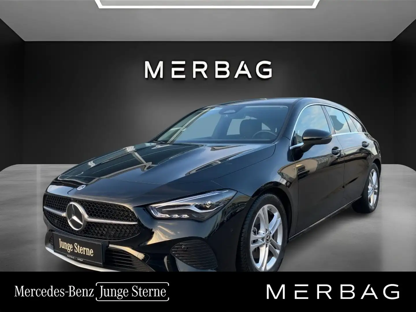 Mercedes-Benz CLA 180 d Shooting Brake Österreich-Edtion Noir - 1