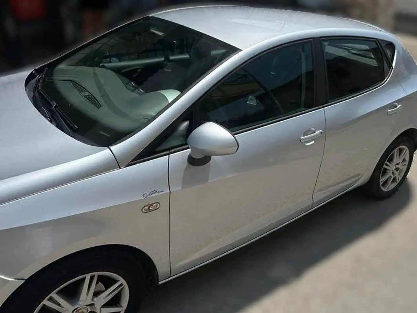 SEAT Ibiza Ibiza 5p 1.4 tdi Ecomotive c/esp dpf Grigio - 2