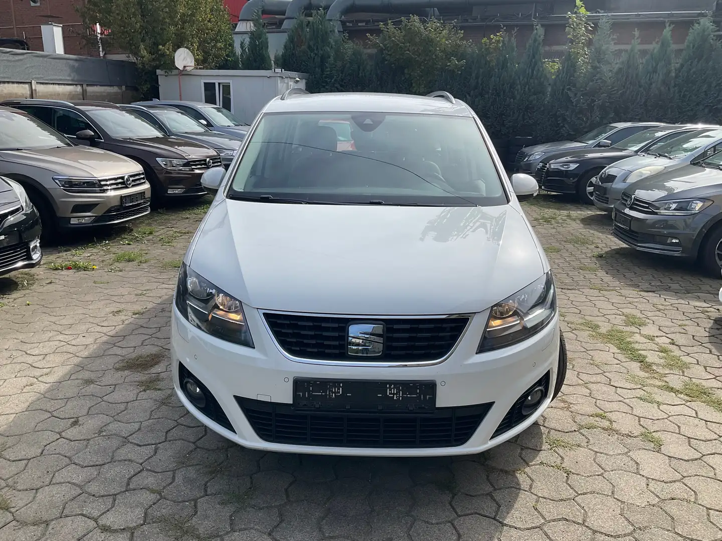 SEAT Alhambra 2,0 TDI,MwSt-aus.7-Sitzer,Navi,Kamera,AHK,ALU Wit - 2