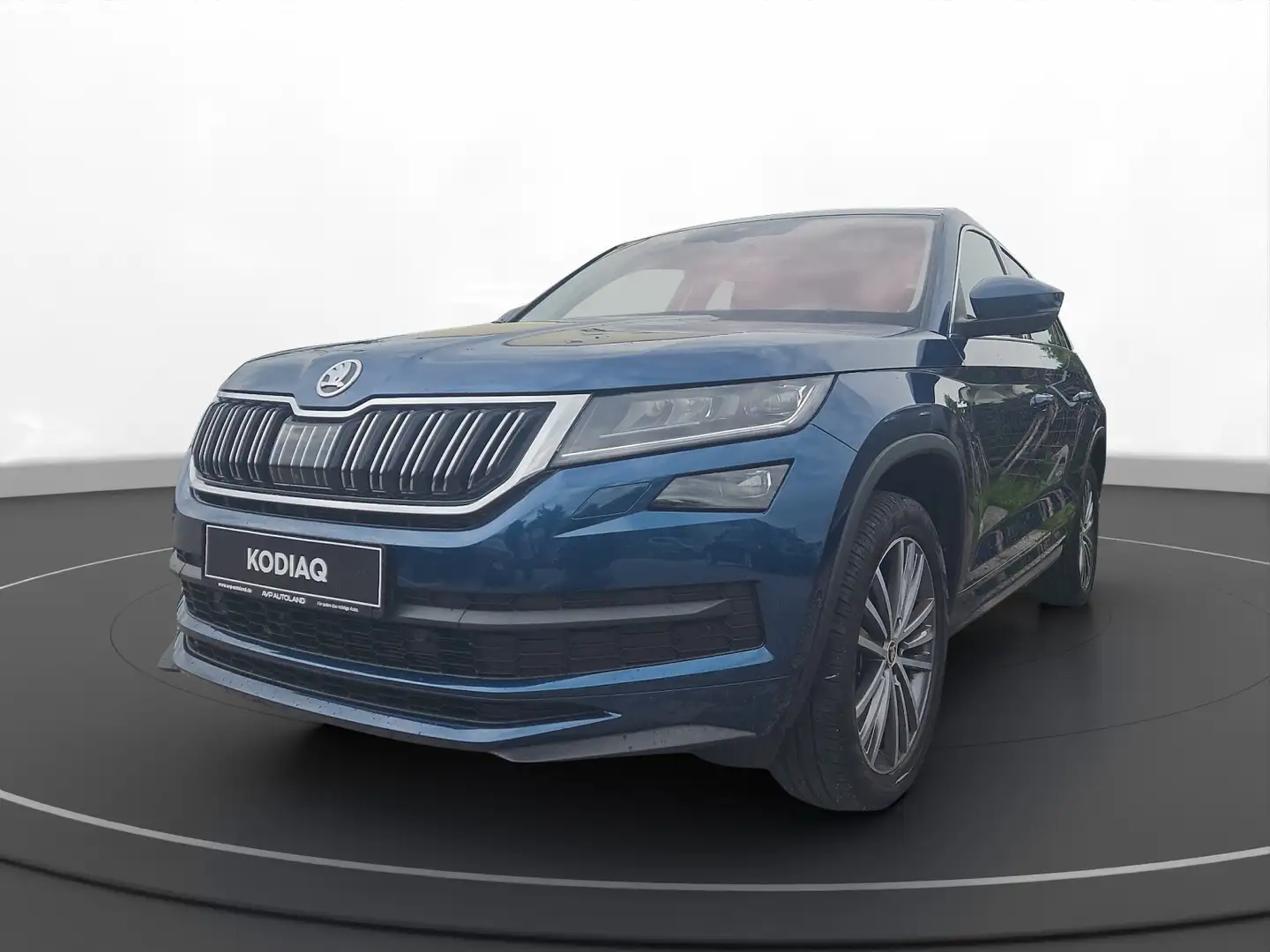 Skoda Kodiaq 2.0 TDI DSG 4x4 Laurin & Klement AHK Blau - 2