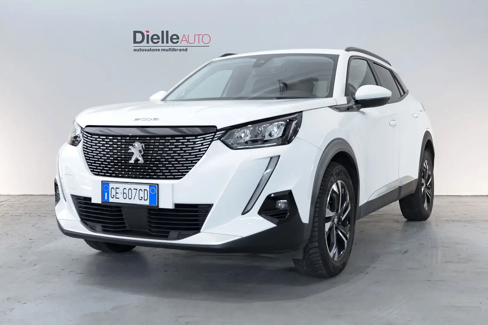 Peugeot 2008 PureTech 130 S&S Allure Pack Bianco - 1