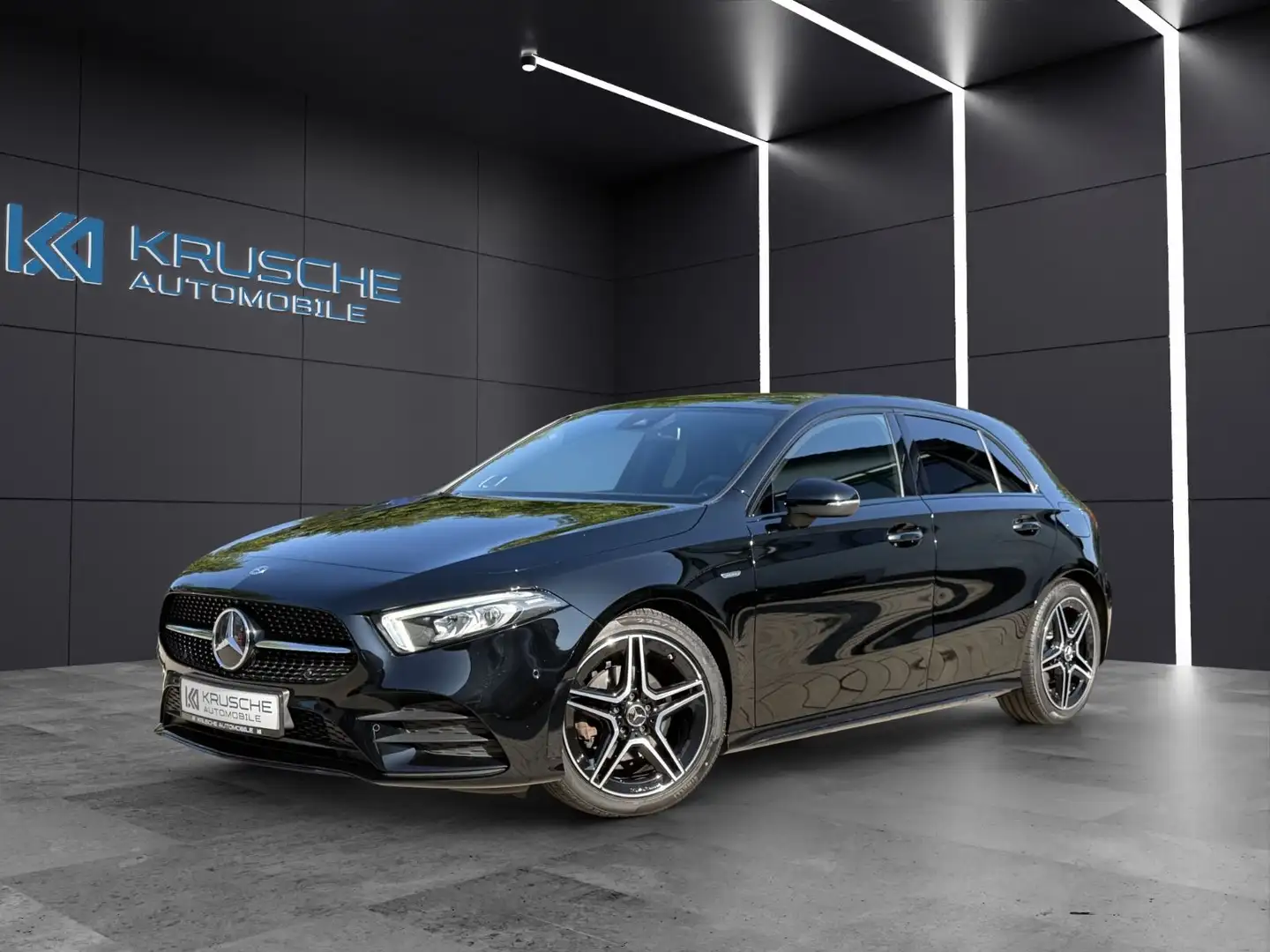 Mercedes-Benz A 180 Edition 2020*AMG*LED*Sportsitze*Keyless* Noir - 1