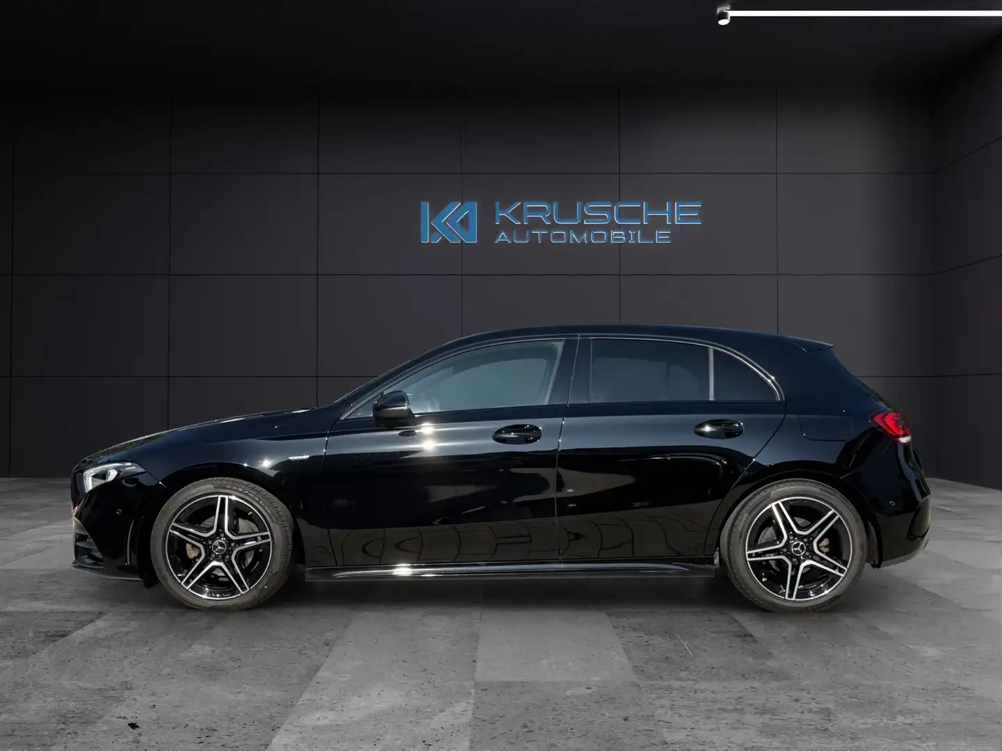 Mercedes-Benz A 180 Edition 2020*AMG*LED*Sportsitze*Keyless* Noir - 2