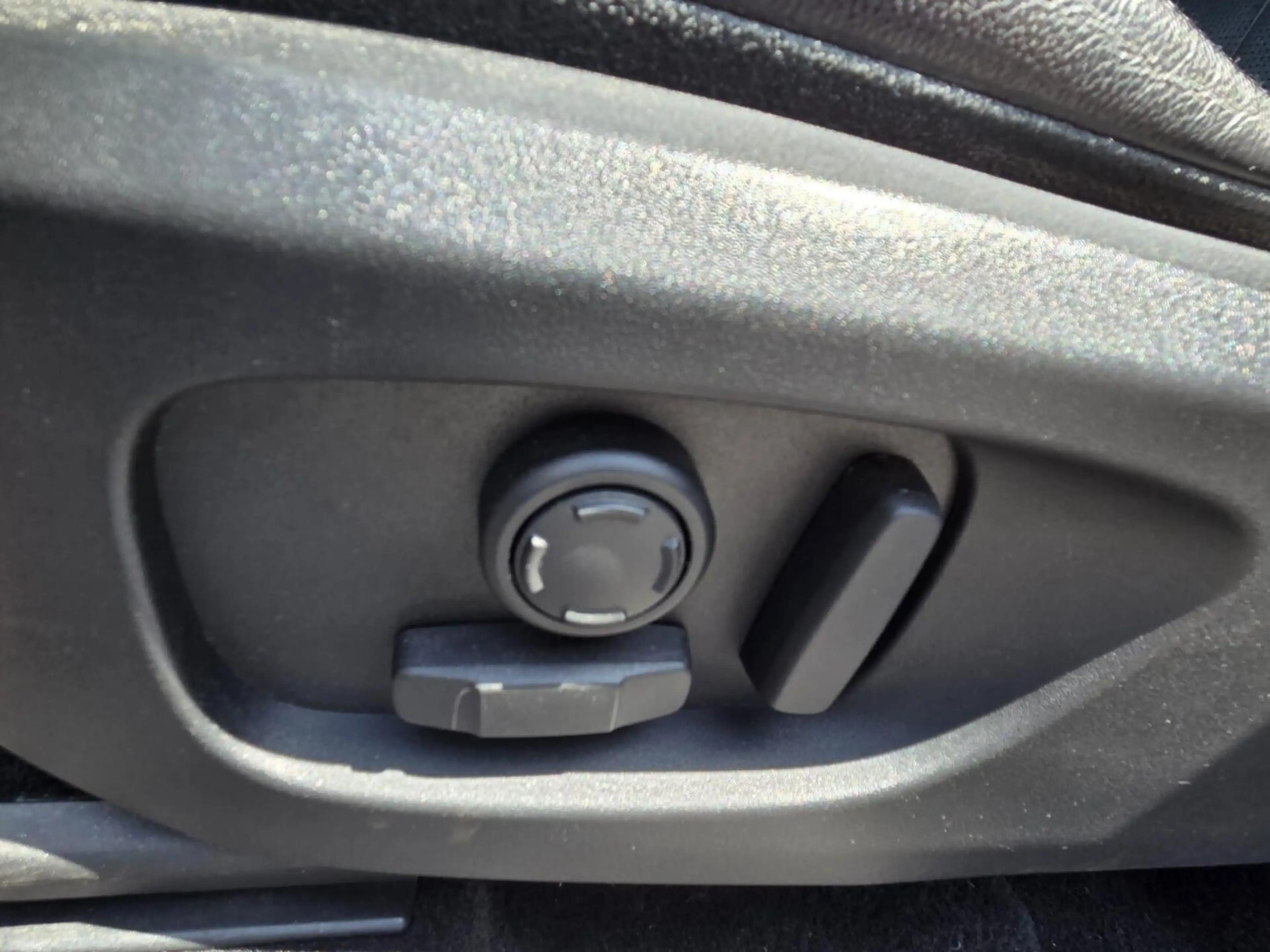 Land Rover Discovery Sport 2.0 TD4 4WD | Pano | Leder — photo 20