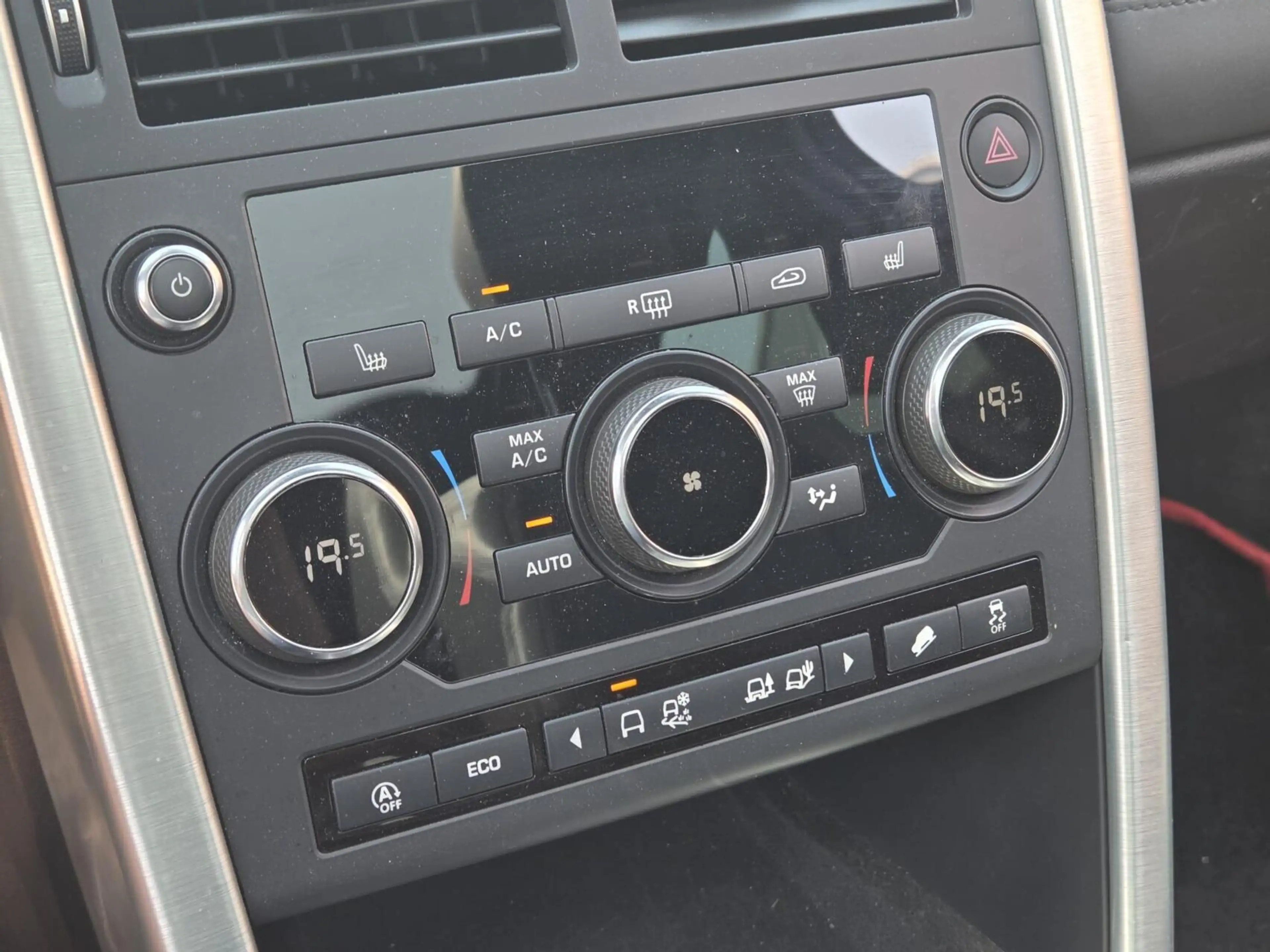 Land Rover Discovery Sport 2.0 TD4 4WD | Pano | Leder — photo 15