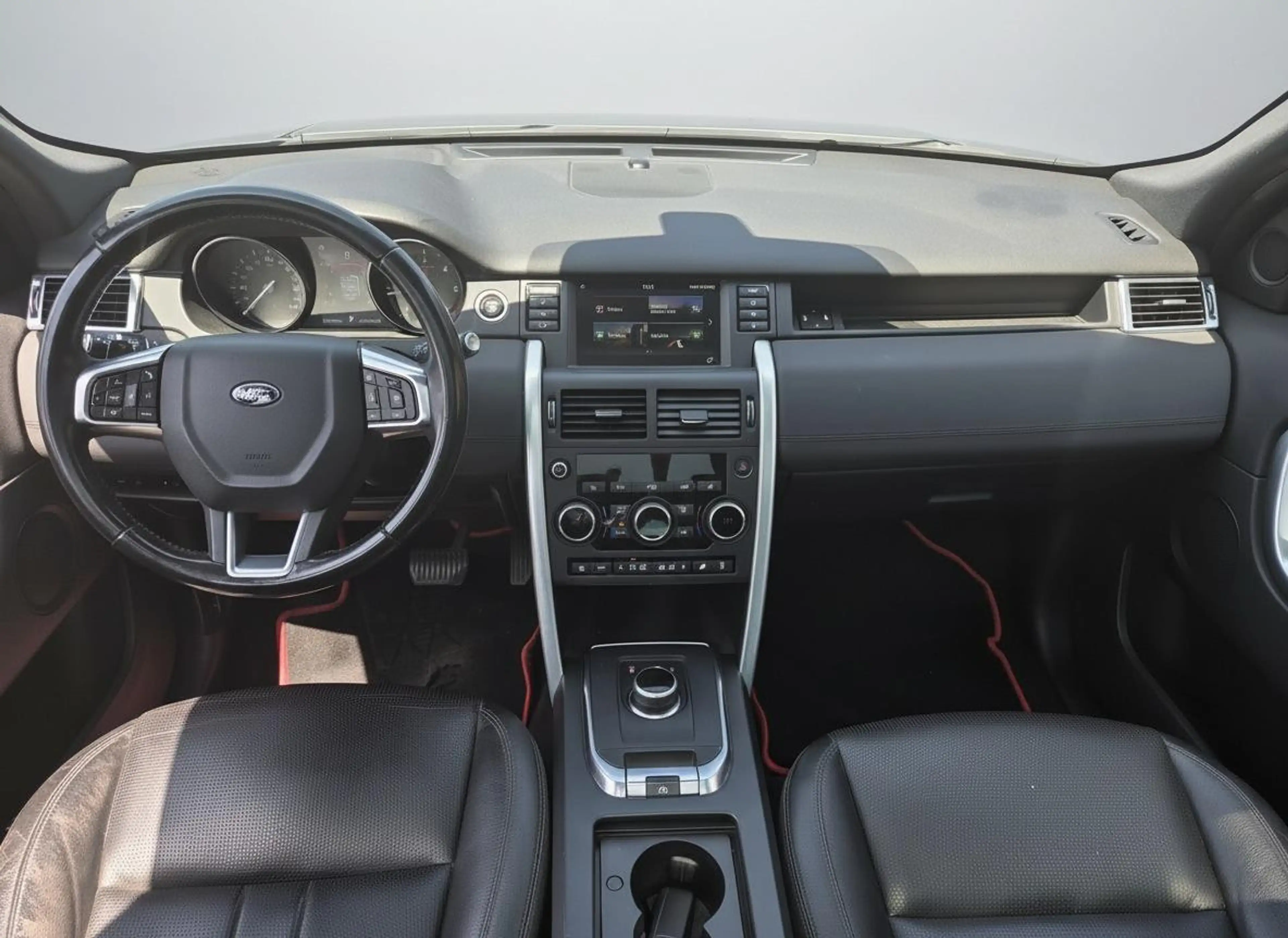 Land Rover Discovery Sport 2.0 TD4 4WD | Pano | Leder — photo 5