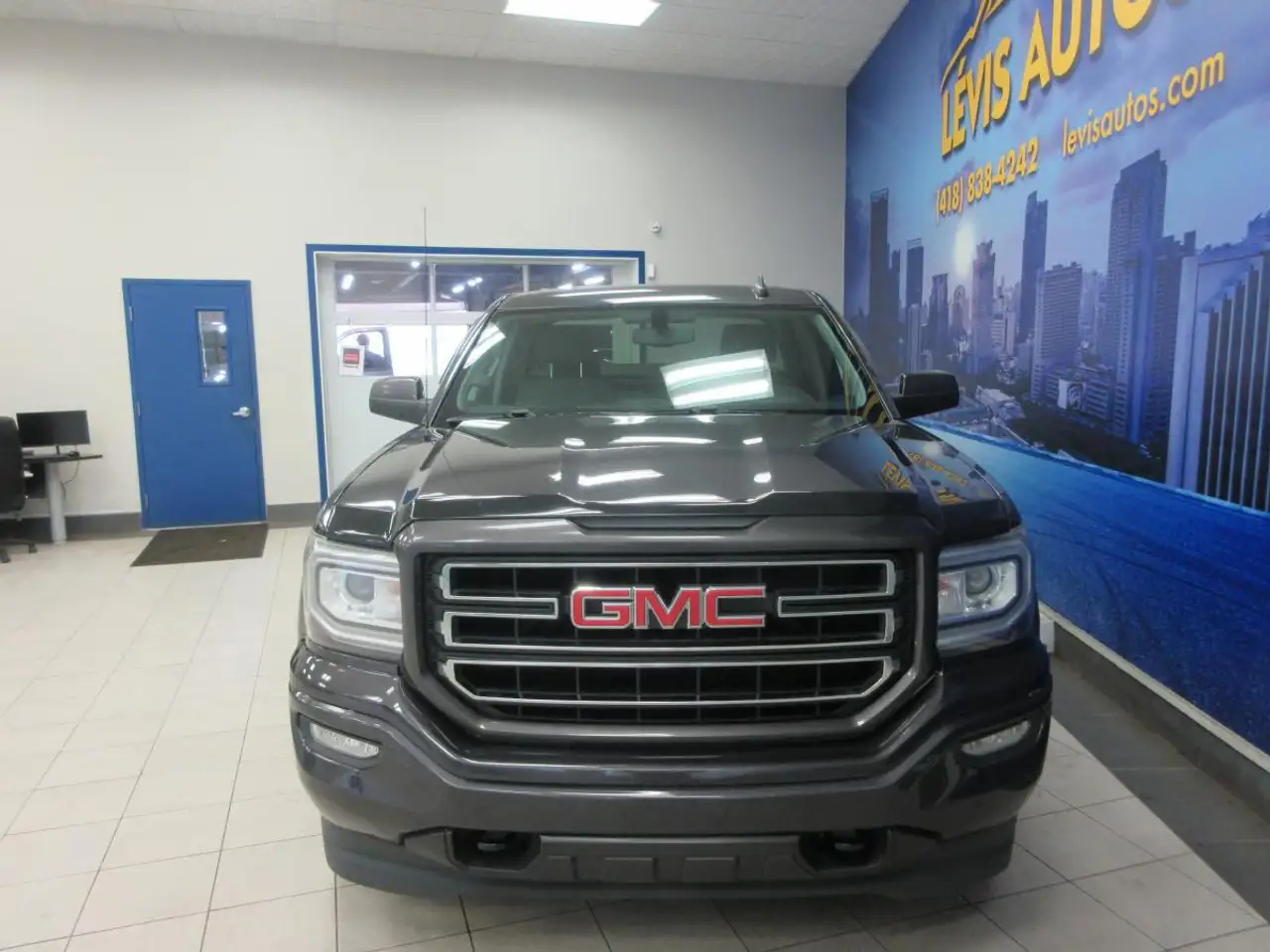 GMC Sierra 1500 fotografie GMC Sierra 1500