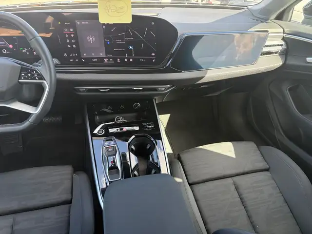 Audi A6 view 15