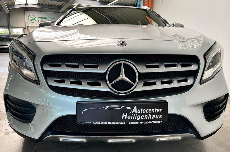 Mercedes-Benz GLA 200 AMG-Line Dynamic Select Navi SHZ LED — photo 9