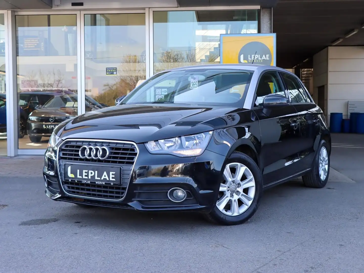 Audi A1 Sportback 1.2 TFSI Zwart - 1
