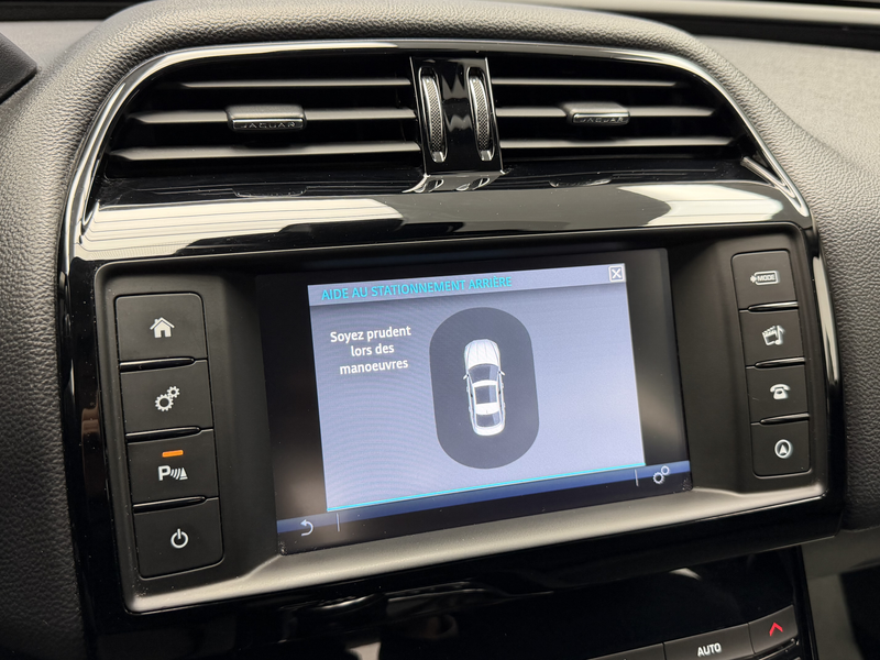 Jaguar XE 2.0 D E-Performance * GPS + REGU + GARANTIE * — photo 15