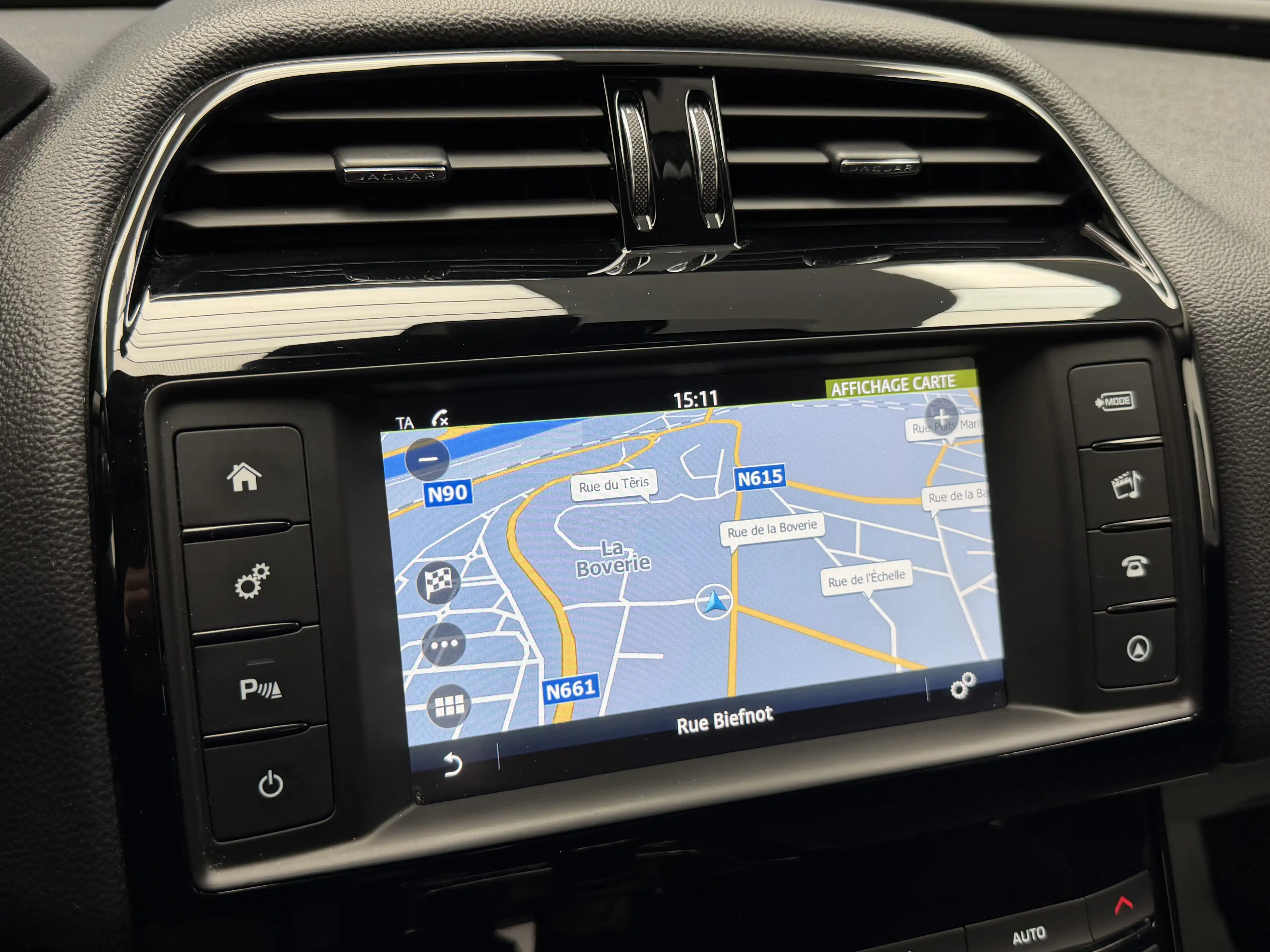 Jaguar XE 2.0 D E-Performance * GPS + REGU + GARANTIE * — photo 14