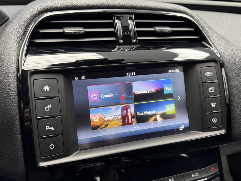 Jaguar XE 2.0 D E-Performance * GPS + REGU + GARANTIE * — photo 13
