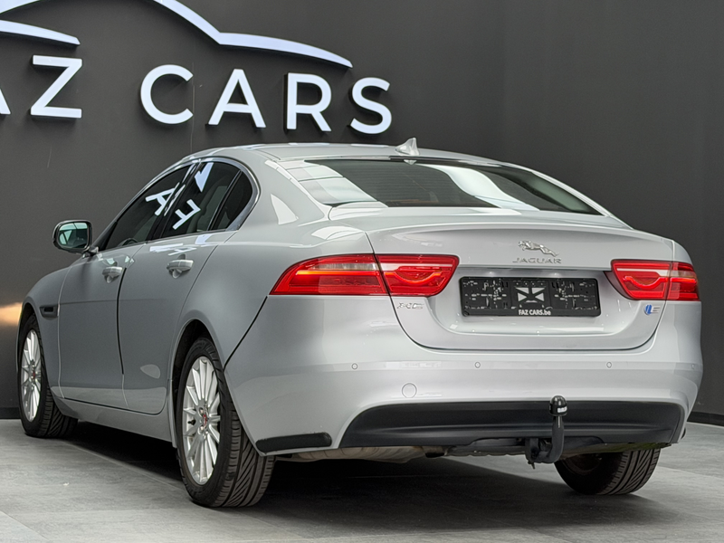 Jaguar XE 2.0 D E-Performance * GPS + REGU + GARANTIE * — photo 7
