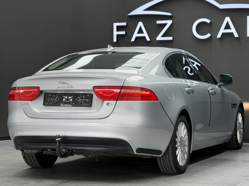 Jaguar XE 2.0 D E-Performance * GPS + REGU + GARANTIE * — photo 5