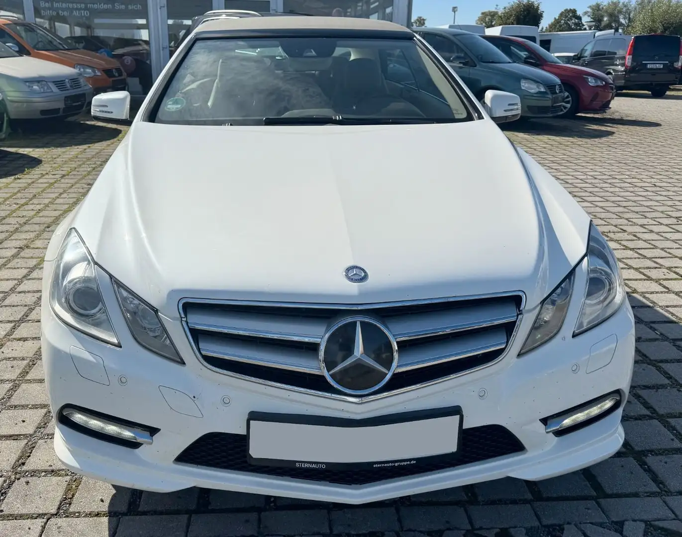 Mercedes-Benz E 500 Cabrio CGI AMG Weiß - 2