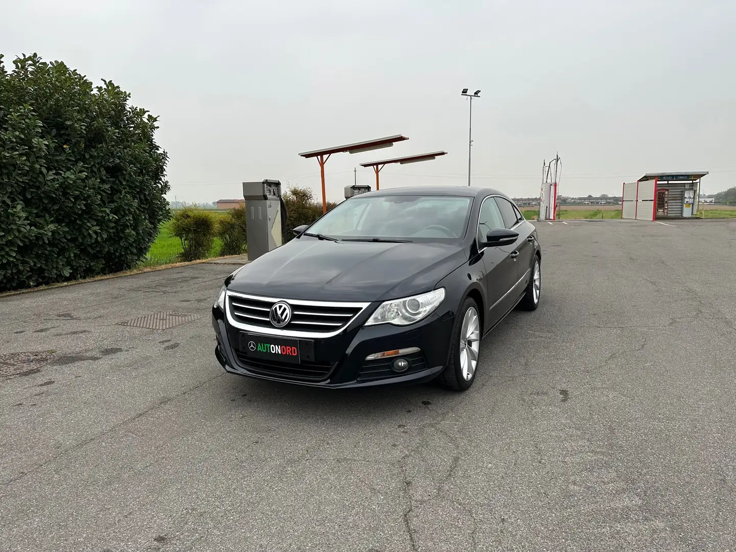 Volkswagen Passat CC 1.8 tsi 5posti Czarny - 2