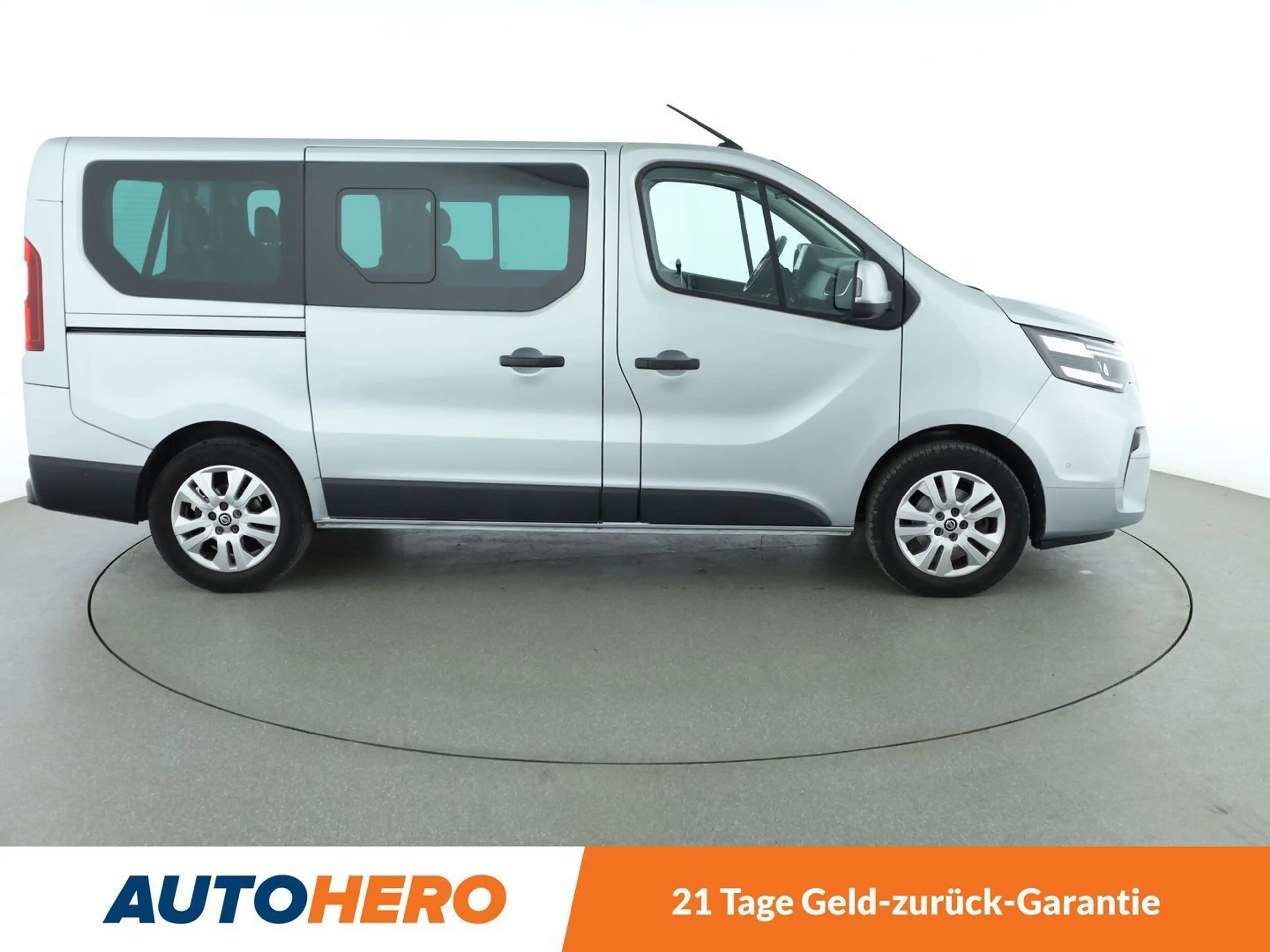Nissan NV300 2.0 dCi L1H1 2,8t TEKNA *NAVI*LED*CAM*SHZ*TEMPO* — photo 7