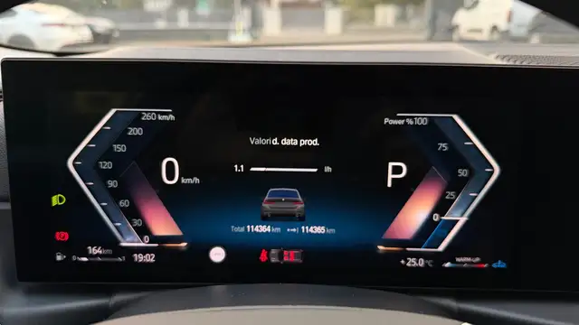 BMW 3 Series view 20