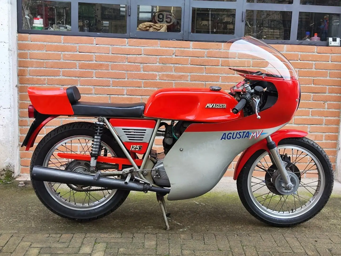 MV Agusta 125 125 Sport Rouge - 2