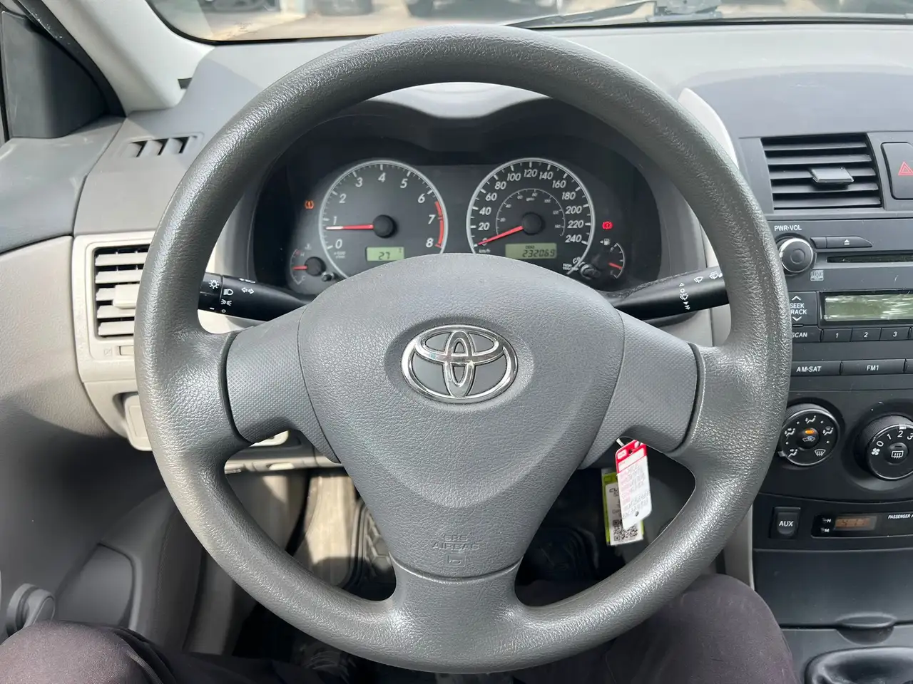 Toyota Corolla снимка Toyota Corolla