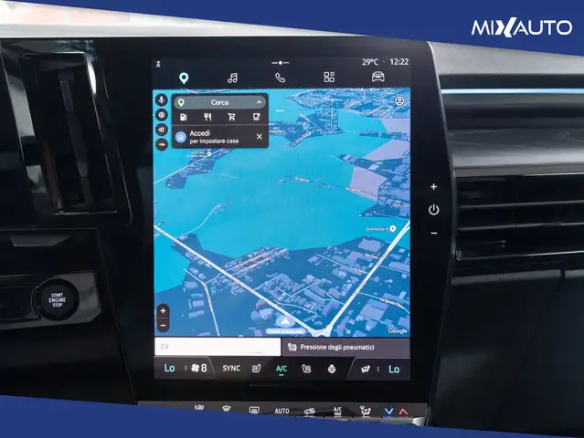 Renault Austral view 15
