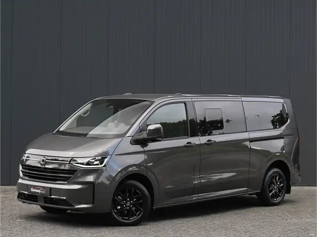 Volkswagen Transporter view 15