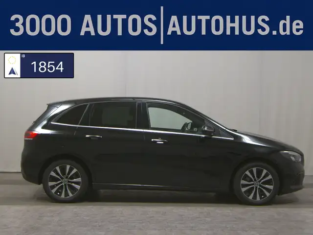Mercedes-Benz B 250 T Leder Navi LED Shz RFK