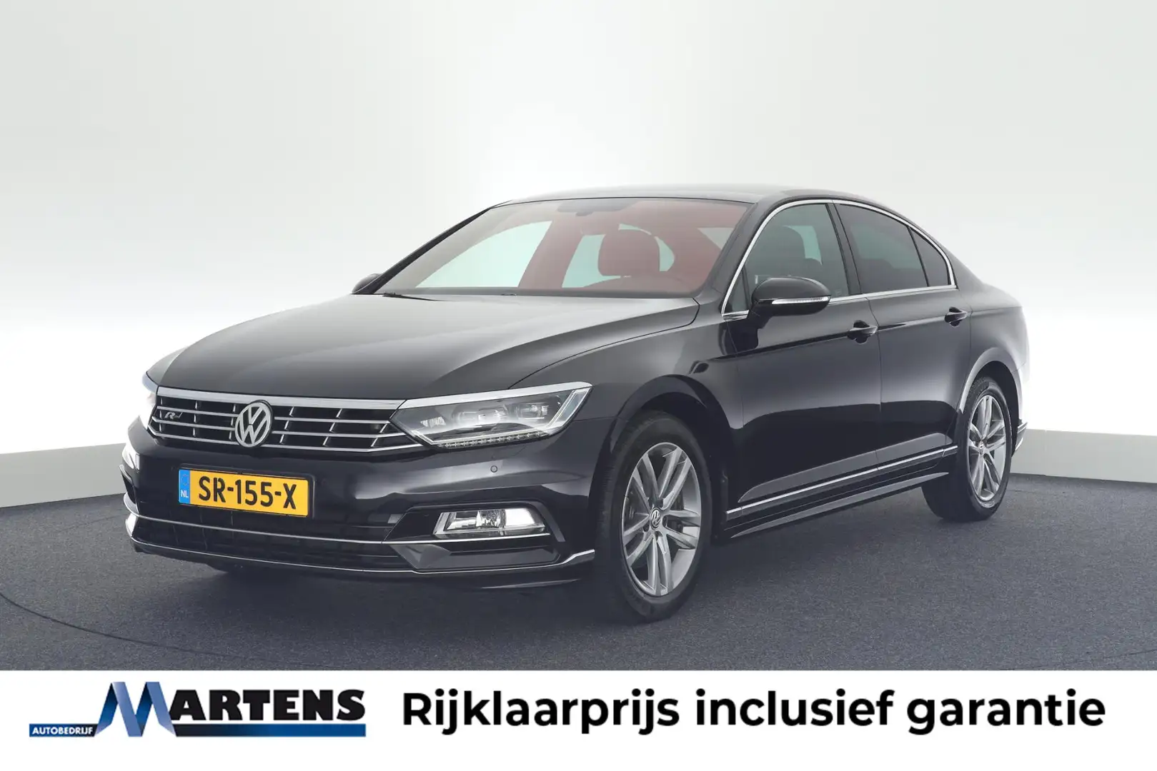 Volkswagen Passat 1.4 TSI 150pk DSG ACT 2x R-Line Camera Leder Led V Zwart - 1