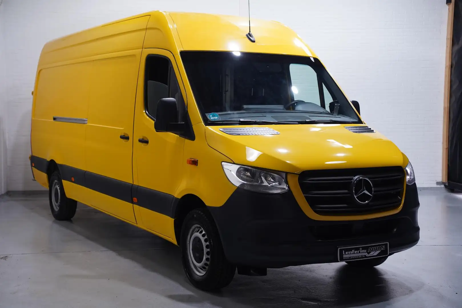 Mercedes-Benz Sprinter 317 CDI 170 pk L3H2 DHL Edition Navi Opstap achter Żółty - 2