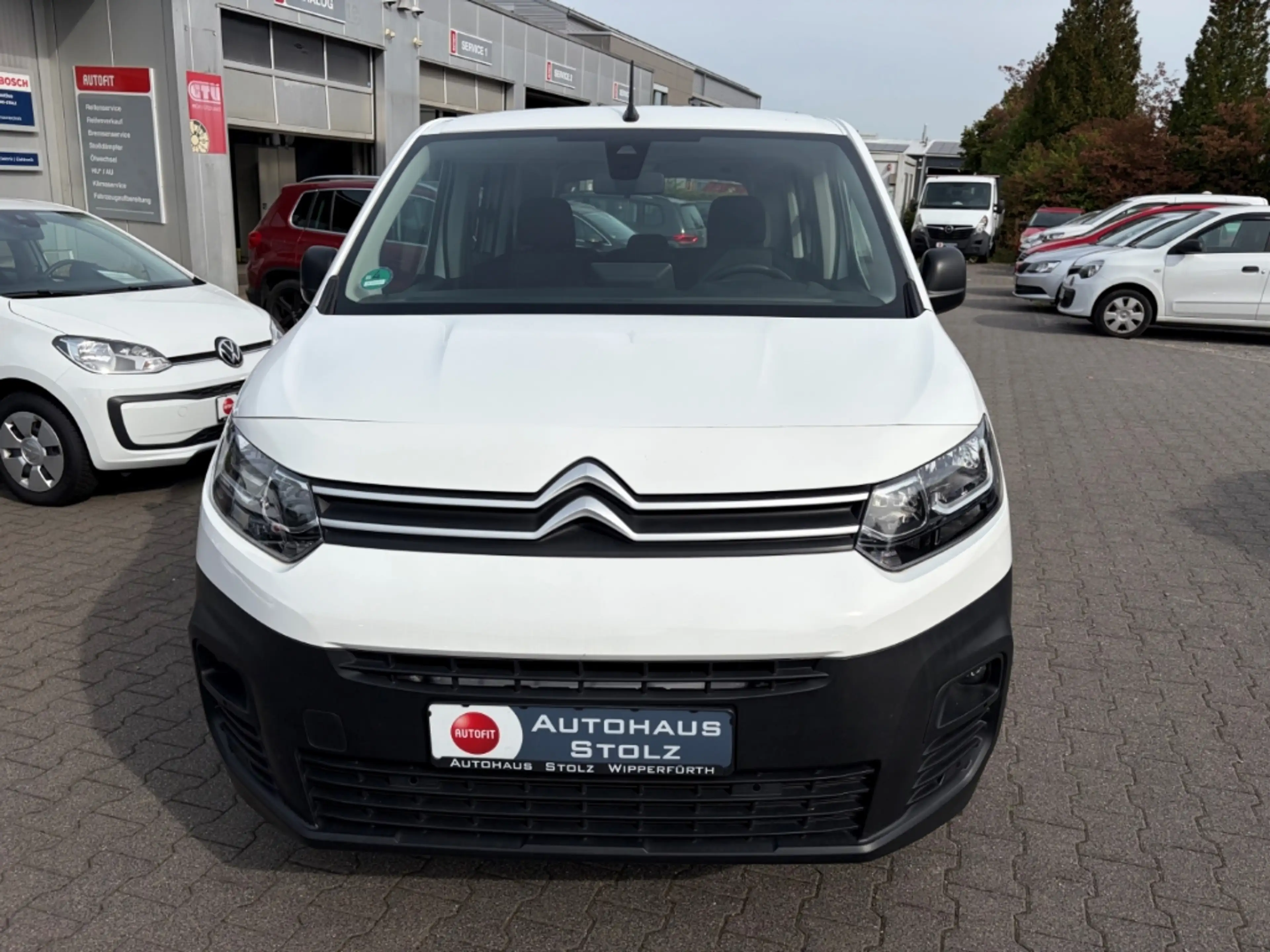 Citroen Berlingo Live Pack M Navi Apple CarPlay Android Auto DAB SH — photo 15