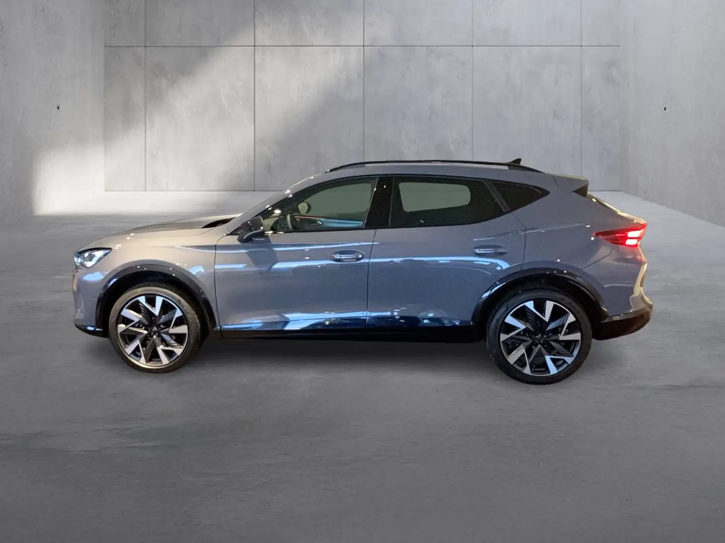 CUPRA Formentor 2.0 TSI 204 PS DSG 4Drive Grau - 2