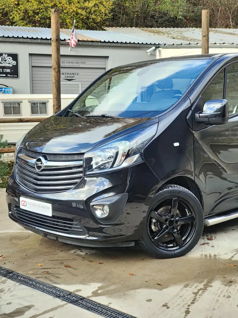 Opel Vivaro 1.6 CDTi L2H1 BiTurbo Ecofl. Life S/S Czarny - 2