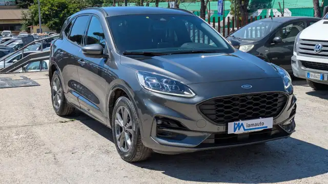 Ford Kuga view 4