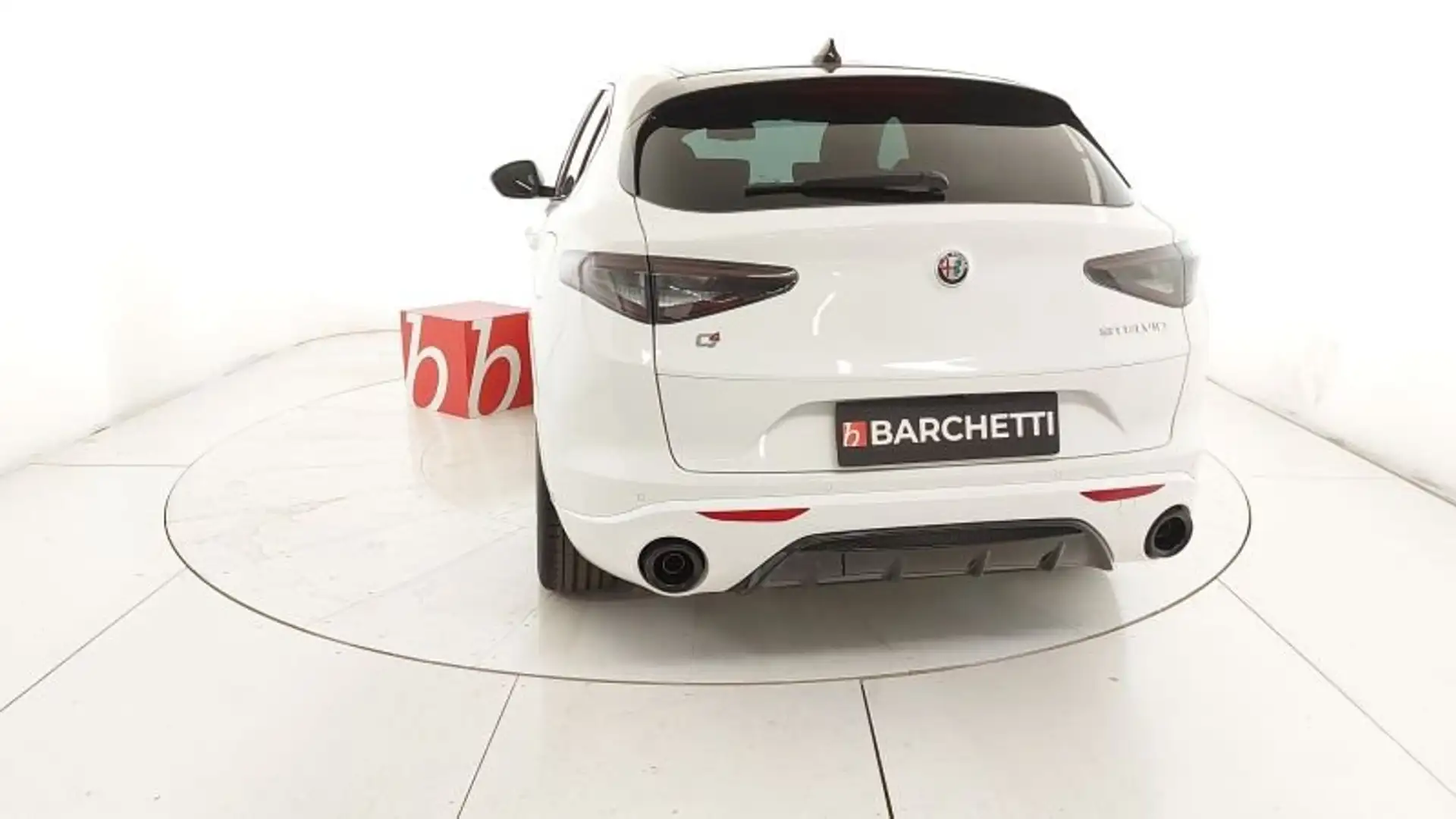 Alfa Romeo Stelvio 2.2 DIESEL TRIBUTO Q4 Blanco - 2