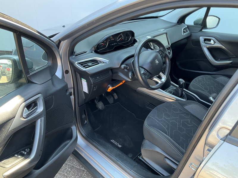 Peugeot 2008 1.2 Injectie Trekhaak Nav/Cruise Carplay Hoogzitte — photo 9