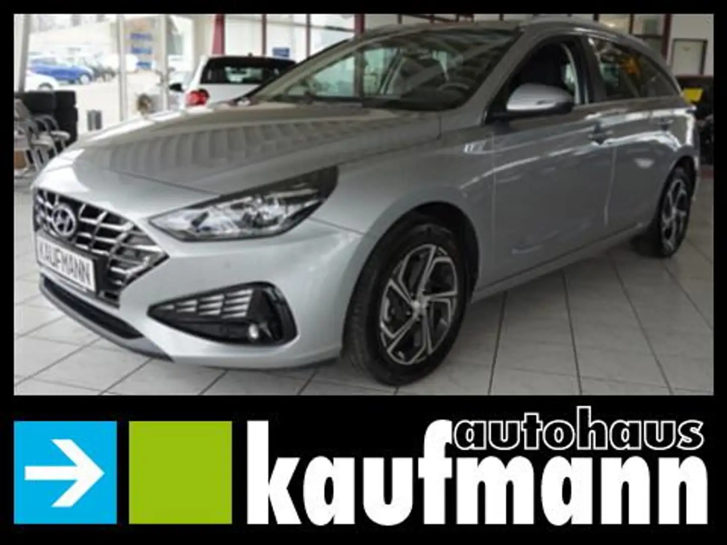 Hyundai i30 I30 1,5  KOMBI EDITION KAMERA APP SHZ PDC VO+HI Silber - 1