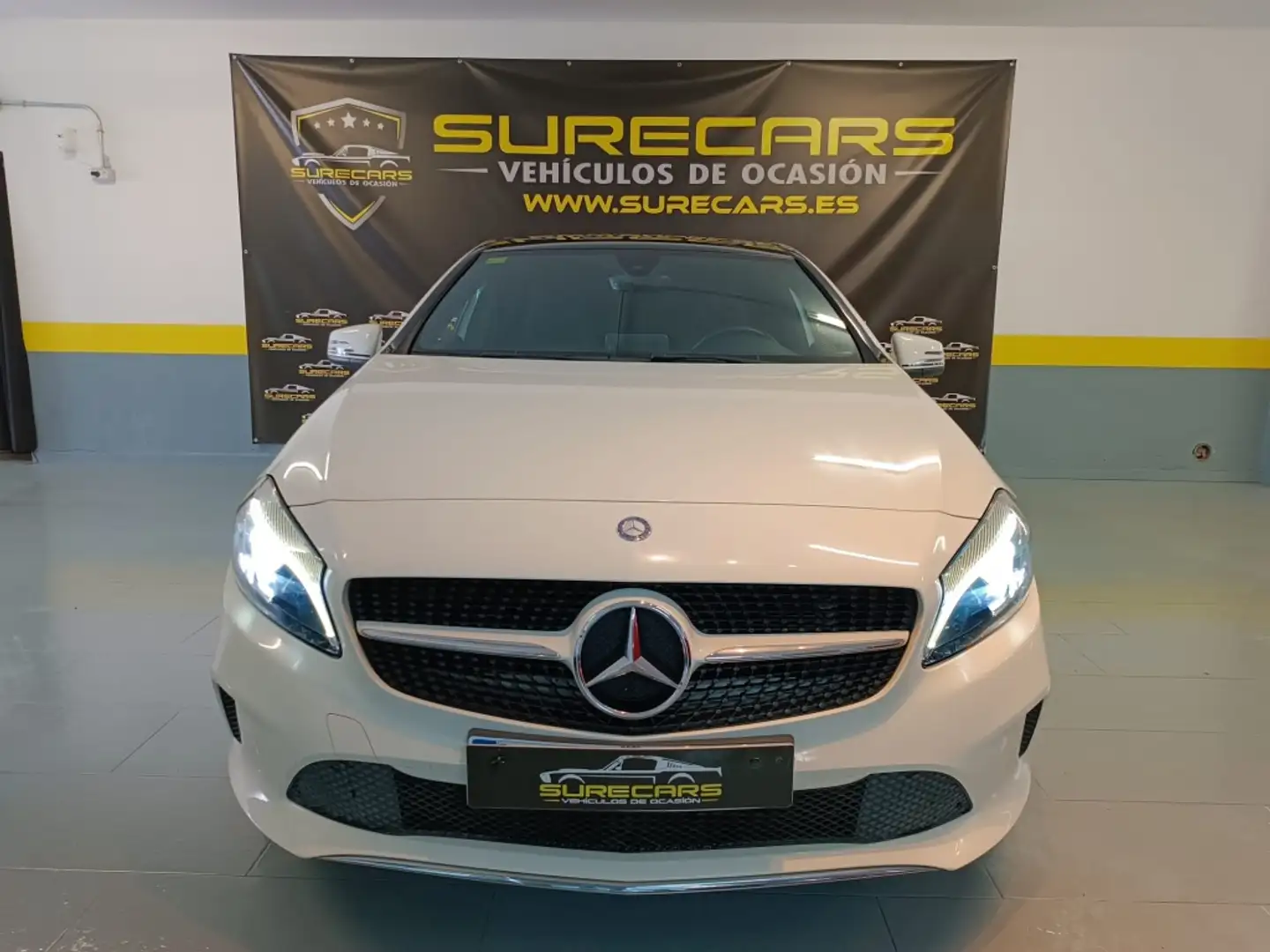 Mercedes-Benz A 180 180d Blanco - 2