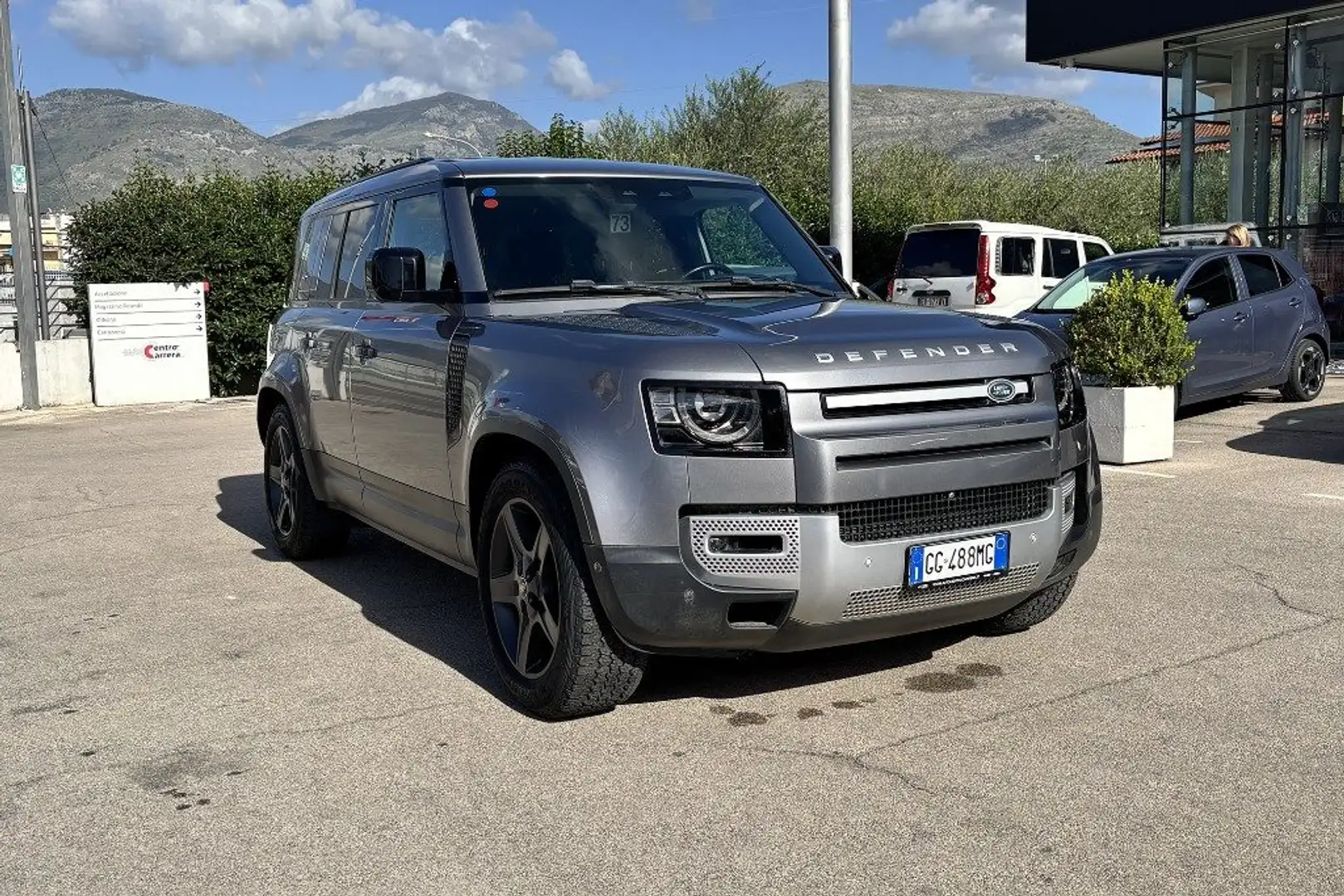 Land Rover Defender 110 3.0D I6 250 CV AWD Auto SE Gris - 1