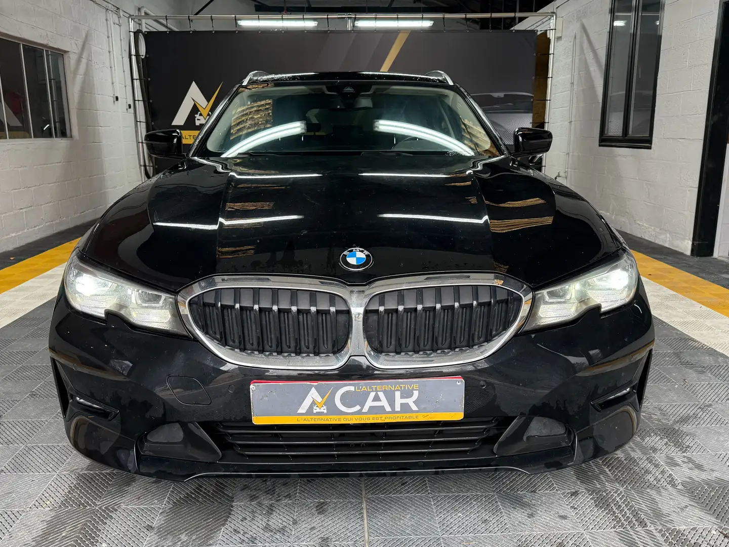 BMW 318 Touring 318iA - GARANTIE 12M Noir - 2