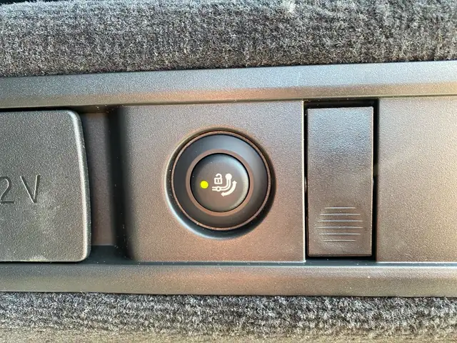BMW X5 view 13
