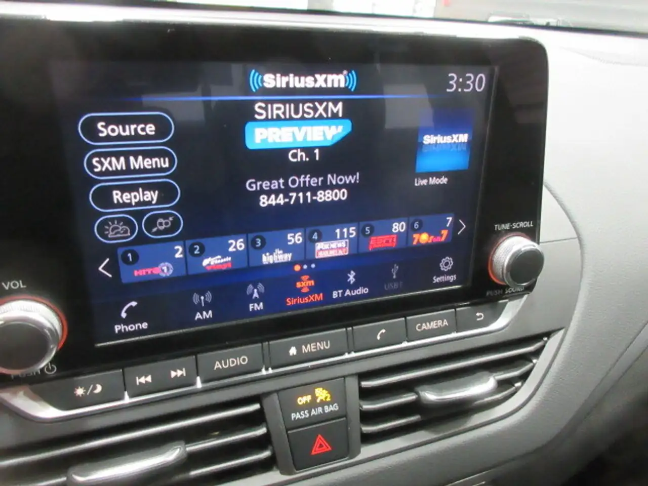 Nissan Altima снимка Nissan Altima