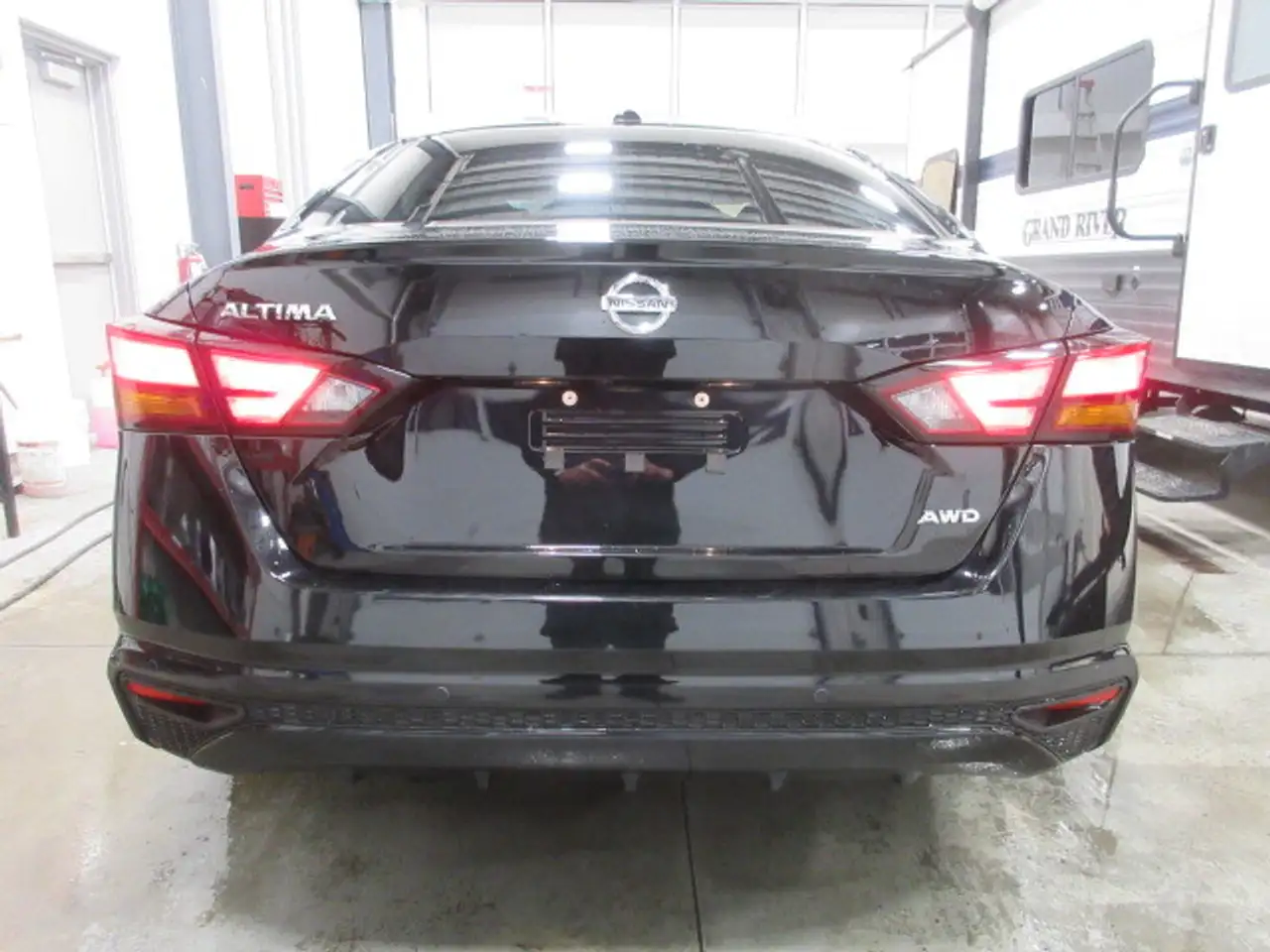 Nissan Altima снимка Nissan Altima