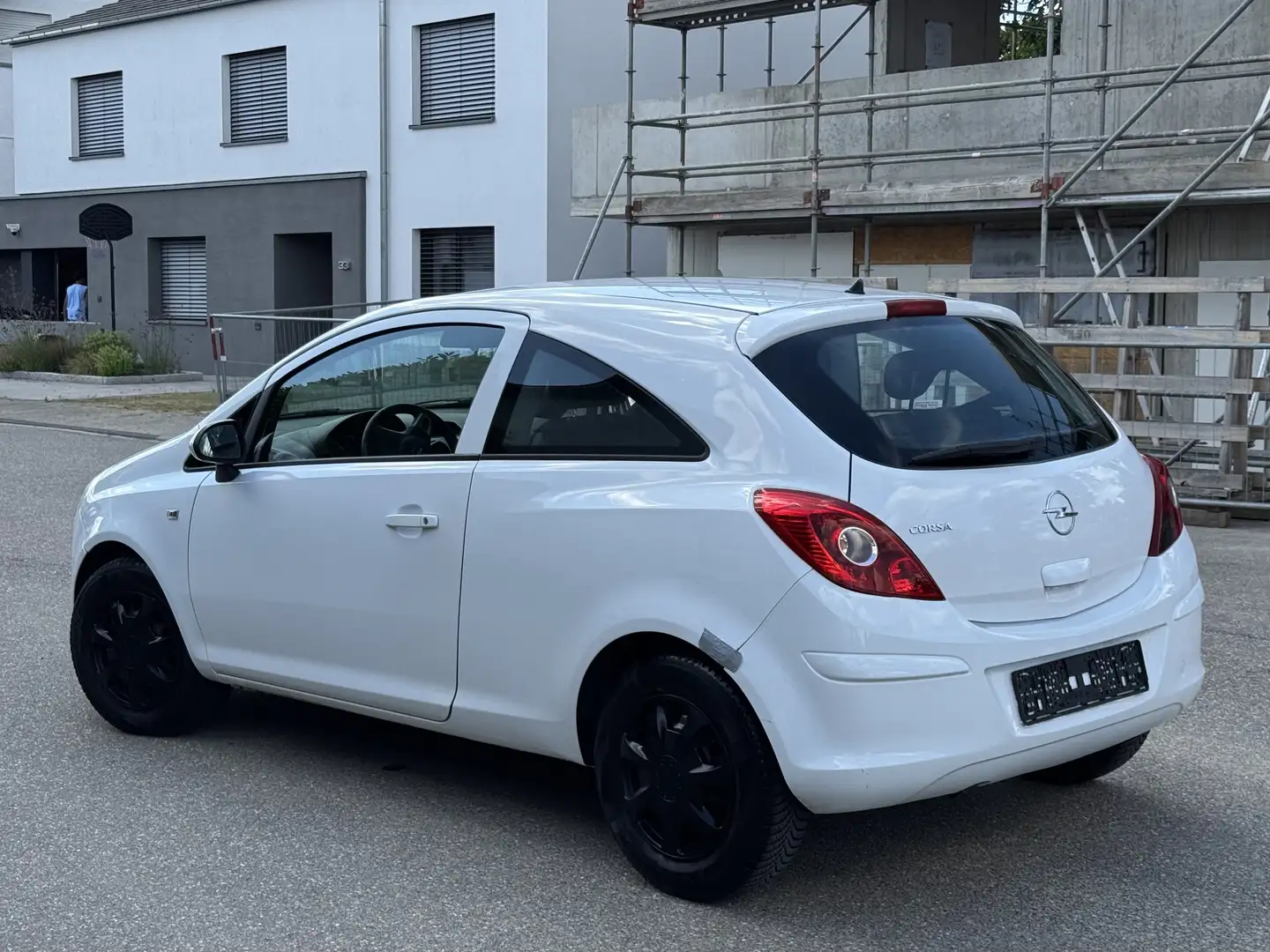 Opel Corsa 1.2 16V Edition, TÜV 11/26, Klimaanlage Weiß - 2