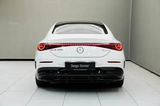 Mercedes-Benz CLA 350 4MATIC mit EQ Technologie WPumpe LED Ansicht 11