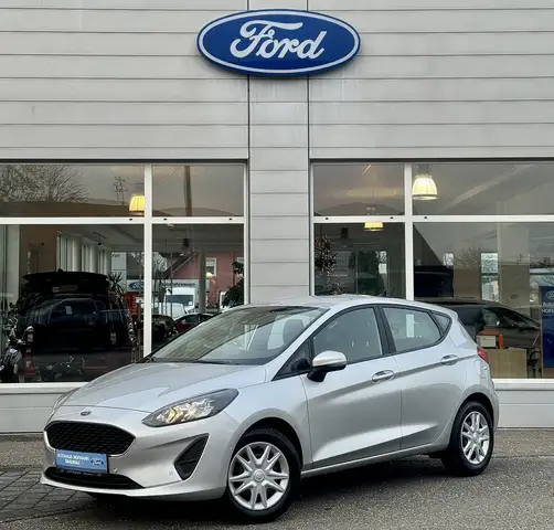 Ford Fiesta Cool & Connect 1,1 Start/Stop