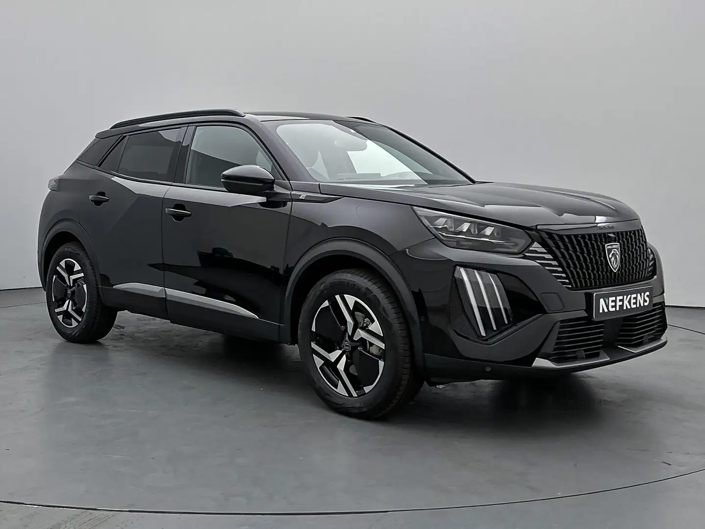 Peugeot e-2008 SUV EV GT Avantage 54 kWh 156pk | Uit voorraad lev Černá - 2