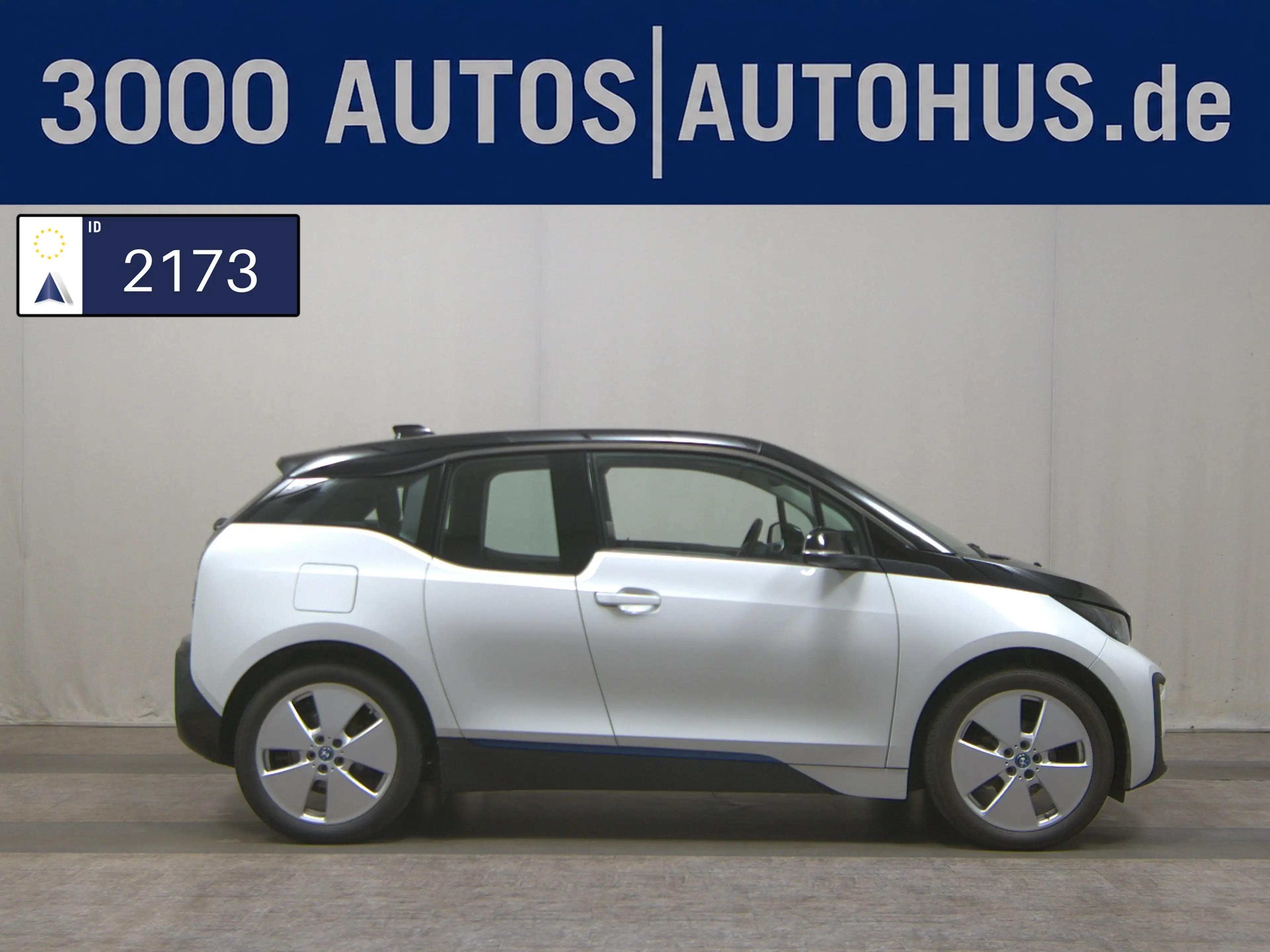 BMW i3 (120 Ah) Navi Bluetooth LED PDC