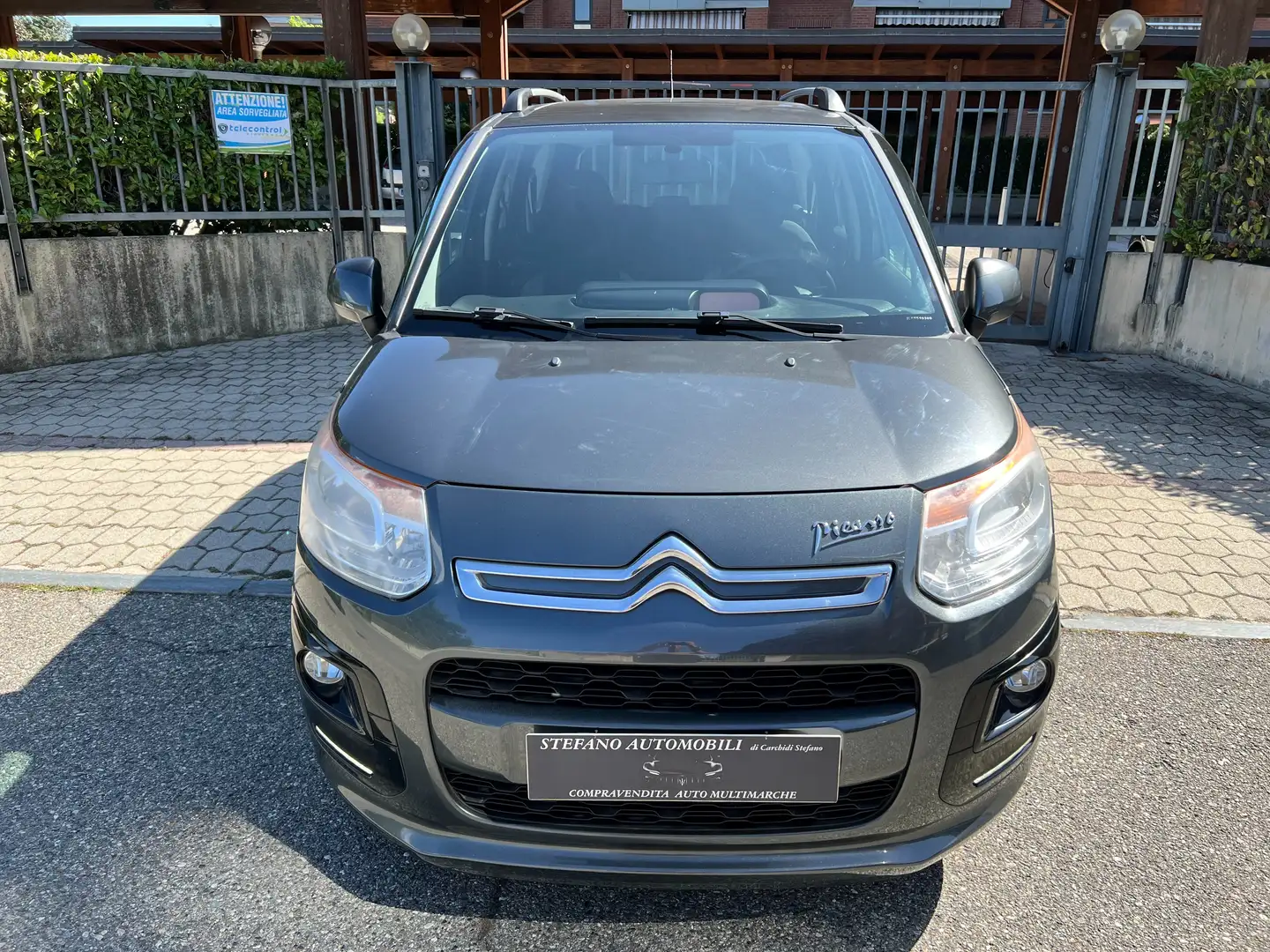 Citroen C3 C3 Picasso Picasso 1.4 vti Exclusive FL Grigio - 2